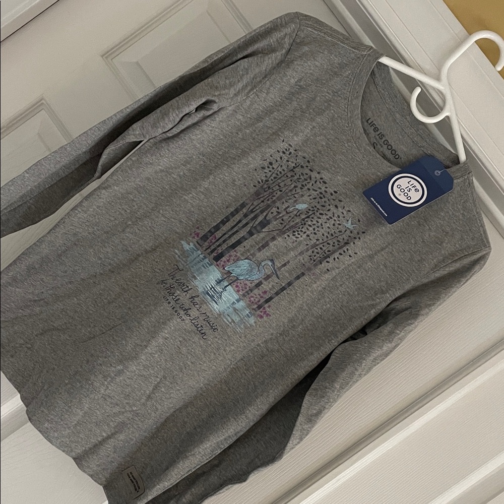 NWT Life Is Good Women’s LS Crusher Tee, size S
